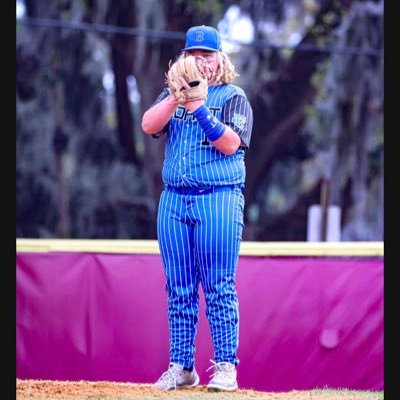 15 5”10 240 2 Sport athlete BB:3rd/1st/P FB:C/G CO2028 First Coast high school