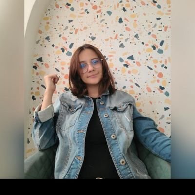 jennnm0210's profile picture. 
