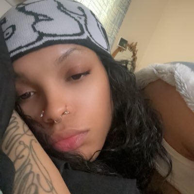 💐 just a chill girl , 28 , WA ✈️ IL ♑️
