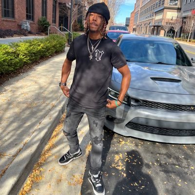 sc: will_clanton214. #LOE 💰 334🖤 Troy University 🗡