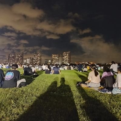 kossypapi's profile picture. 食品スーパーマーケット生鮮→　本部経営企画部→　（地方から都内への転職活動で半年迷走）　→　コンビニエンスストア業界（社員→オーナー）。

販売士1級、登録販売者、ビジネス会計2級、小売業計数能力検定上級など取得、資格取得は中断中。