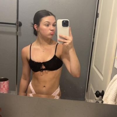 SlimJessy2728's profile picture. am here for a serious relationship 🥰💓 DM