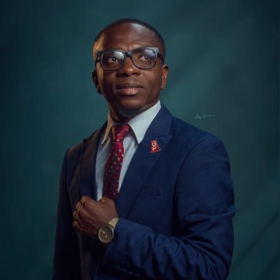 God First 🙏| President APOSA UEW 🛐 | 5th Speaker of UEW SRC LOCAL ASSEMBLY ⏳|Educationist 👨🏾🏫| Event MC 🎤| Impact minded |
