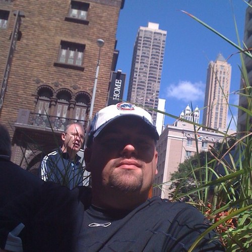 fatenfunny's profile picture. 