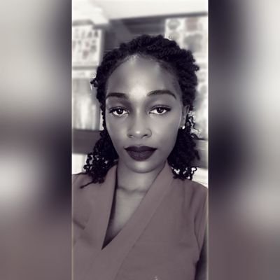 Ugandan with a desire to touch the sky| Amateur Wine collector, making my world better one grape at a time🍷|Cycling lover 🐝 & Trilingual 🇬🇧🇲🇫🇮🇹 ✍📖🇩🇪