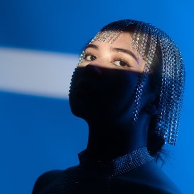 maldosilla's profile picture. mirada pesada // angelical y caótica //