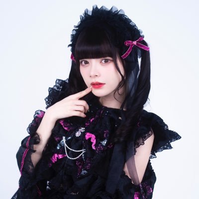 @maisondequeen の甘々天使👑🩷#たかすかとあそぼ さぶ @tomokachansabu 🎀