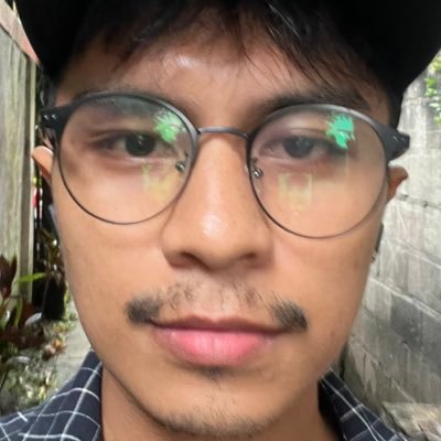 thevainyard's profile picture. Ew