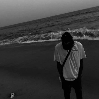 Wildfireij's profile picture. only death can teach you life✨