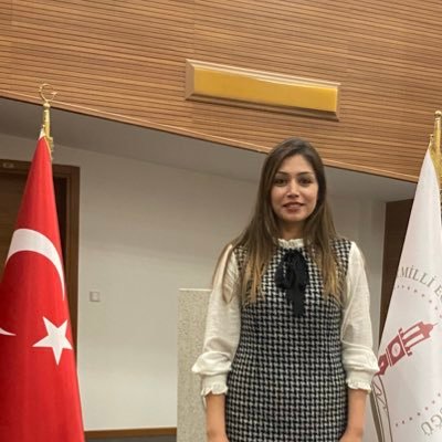 35_hande_deu's profile picture. Dokuz Eylül Üniversitesi Matematik Eğitimi / İzmir İl Milli Eğitim Müdürlüğü Ar-Ge
