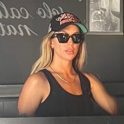 Duda Santin athlete profile head shot