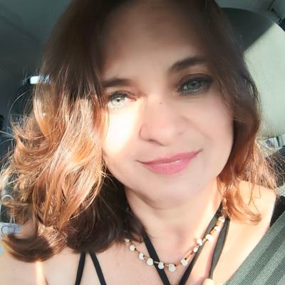 👩🏼🏫Professora da rede estadual &
✊🏻Feminista &
🤰🏼Mãe Atípica