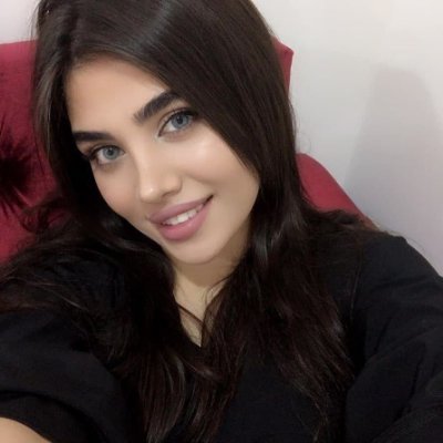 aysem0293's profile picture. 