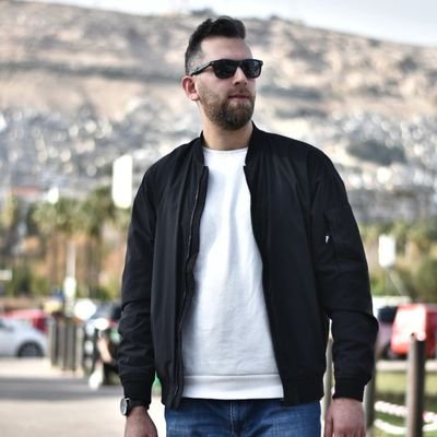 دمشقي من الفيحاء عاصمة بني أمية الخالدة...