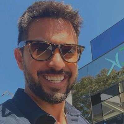 GrardGuitton's profile picture. 