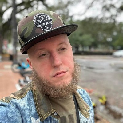 🎥📼CONTENT CREATOR 📍🌴 ORLANDO FL 🧌😈 THE TROLL UNDER THE BRIDGE 🎞️📺Curator of @cobybwildin407 (hip hop media page)