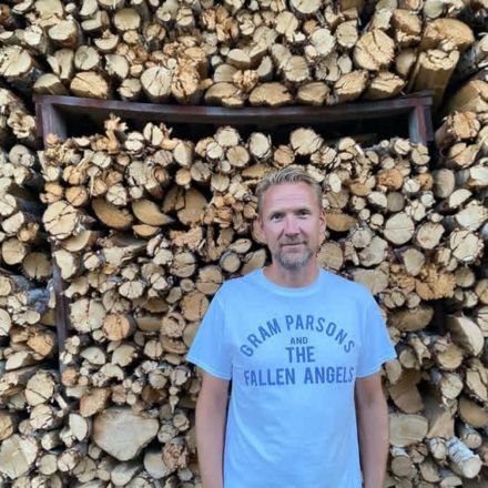 A journey of a thousand miles begins with a decision… Your wood chopper right here 🪵🪓