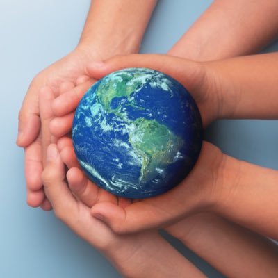 27ヵ国を旅したMLMネットワーカー🇹🇼🇻🇳🇰🇷🇵🇭 人生の底を見たとき、人の痛みを初めて理解した。 今は自由と笑顔を取り戻しましたが、だからこそ今つらい思いをしている方の味方になりたい。🫶 「あなたはひとりじゃないよ」と伝え合えるコミュニティ、小さな成功を分かち合い、困っている人を助けたい。
