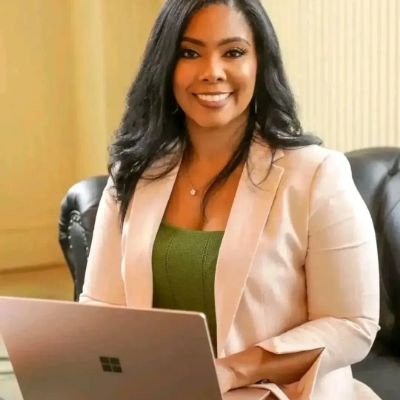 🧑💻I help ordinary people earn online
💸Zero to multi 6-figs
💬DM me