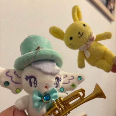 nbwfpE2ldoiG5ou's profile picture. 天海祐希さんにハマり、宝塚歴30年超！今は雪担間違いなし❄️眞ノ宮るいくん好🍋🍙🕊️