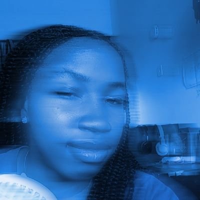 Chemistry student 🧪⚗️|| UI/UX designer 🎨||Volunteer||Crafting user experiences and chemical reactions, both with precision ⚗️🎨