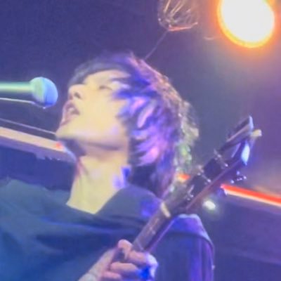 kerozou1's profile picture. 徳島で新バンド計画中！(Vo,Gt,作詞作曲)。IBD(CD) 関連アカとしてスタートしましたが、お陰様でほぼ寛解中。自分の発信で少しでも希望と勇気を伝えれたら。GLAY合奏動画でうたっていたり(Web欄) FAエンジニアの方も仲良くして下さい。