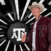 Hunter Bond (@hunterbond27) 's Twitter Profile Photo Hunter Bond (@hunterbond27) 's Twitter Profile Photo