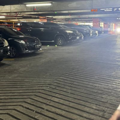 renahvrs's profile picture. gen z, z nya zikir