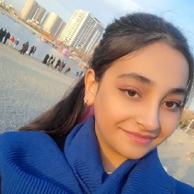 Its_Parmida's profile picture. nobody nowhere