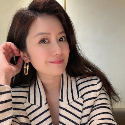 Founder of beauty products | humorous and interesting | gentle and kind | reject vulgarity | let beauty bloom from the inside out