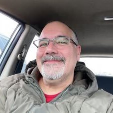 LindseyCar53292's profile picture. humanitarian love quotes 🍕 😍 🐶