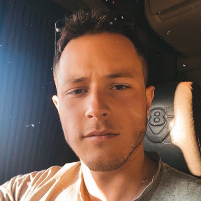 manele_holtz's profile picture. 25 yo / A❤️ / Insta : matthieu.holtz / wood driver 🪵🌲