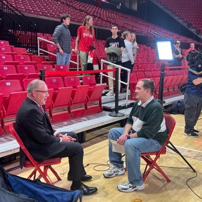 I may or may not be notable. Sports Producer for @WUSA9. Aspiring to be the Ted Lasso of Bayern Munich. Resident Caps, Terps, and O's fan. RT ≠ Endorsements