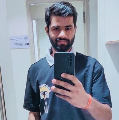 Gyanend55140120's profile picture. University of Allahabad.📚
UPPSC ASPIRANT..✍️🌸
 Hindustani💫🇮🇳
cricket ❤🏏

तेरी यादों में मेरा दिल ऐसे खो जाता है, 
जैसे इतिहास की कक्षा में बच्चा सो जाता।