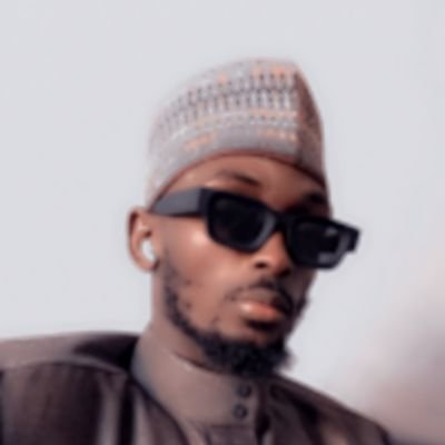 Senegalese🇸🇳❤️ Salum-Salum
Tijany♥️Barham♥️ Xadimul Shaykh Mahi Ali Cissey❤️ Fan PSG 💙❤️ and Liverpool ❤️🤍