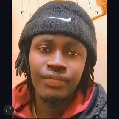 Si tu ne comptes pas tes LDC avec au moins 2 mains ne te compare pas au meilleur club du monde mondial.
Real Madrid, Man U, SR4 and CR7 (the GOAT🐐) lover ♥️