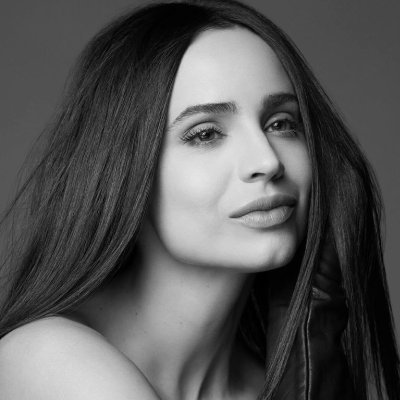 SCHotNews's profile picture. Here you will find the latest 
information about Sofia Carson 💜✨️
This is a complete reference for every Carsonator