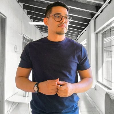 🎯 Llanero - Soy como el indio, malicioso y motolito. Siempre ando callaito, pero se estremece la tierra cuando abro el pico
★🕺 ★◢ ◤