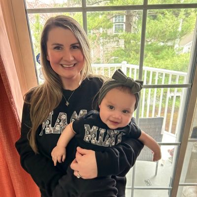 angelabananas's profile picture. sicker than your average