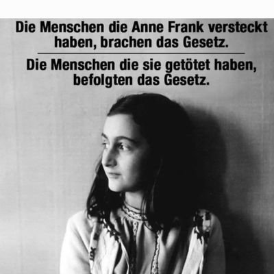 Früher SPD-Mitglied. Ungeimpft, für Frieden, Atomkraft und Demokratie. Durch Coronadiktatur vom Glauben an die Altparteien geheilt. #jetzterstrechtAfD
💙🇩🇪💙
