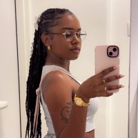 k 🍯 (@xkarrlaaa) 's Twitter Profile