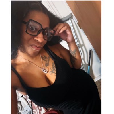 🦋Shuntez & Deanna & Hope Muva♎️Oct 7 1993🙏🏽Rip Mama🙏🏽Rip Arsenio🙏🏽Rip Deandrez Davis🤑Employed🤍Taken