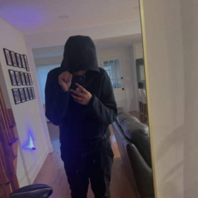 shiftyong's profile picture. 🇩🇴🇵🇷| | Streamer | Male | https://t.co/KxZkVqVajE