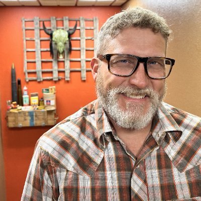 3.5-generation Idahoan sharing what makes Idaho great, just people, places & stories. 670 AM / 93.1 FM KBOI or at https://t.co/3QJ9CU4P1v