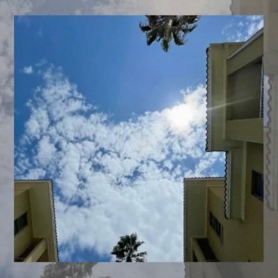 R_cos17's profile picture. Life is full of lovers