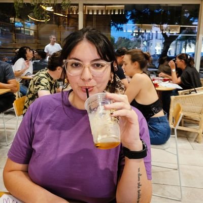 Hincha y socia de Talleres de Córdoba.
Mi banda, No te va gustar.