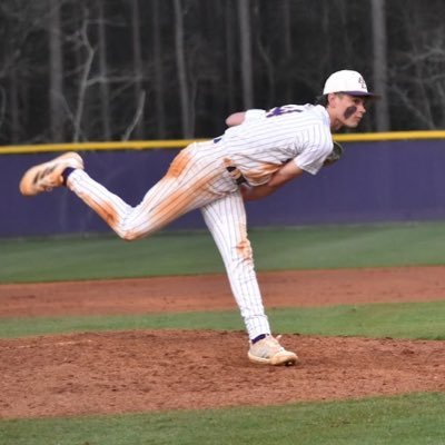 WTBoatright14's profile picture. bchs 💛💜       C/O 2026      OF/P