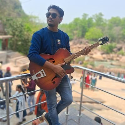 Photography Lover 📸! || Movie Lover || Bsc. Student ||
Fan of @stufflistings & @StyleListings || Member of #stufflistingarmy & #stylesquad