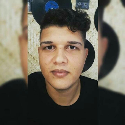 thiagoribeir0_'s profile picture. 