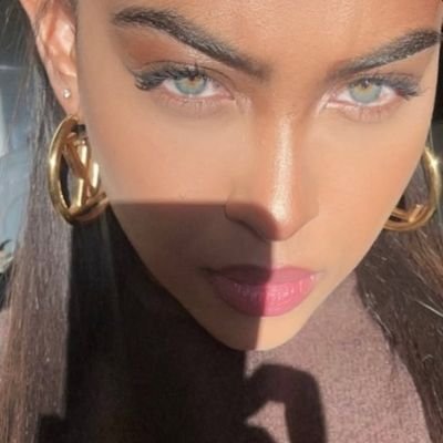 missKazar's profile picture. young entrepreneur